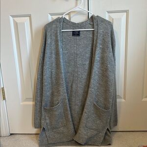 Abercrombie and Fitch Gray Cardigan